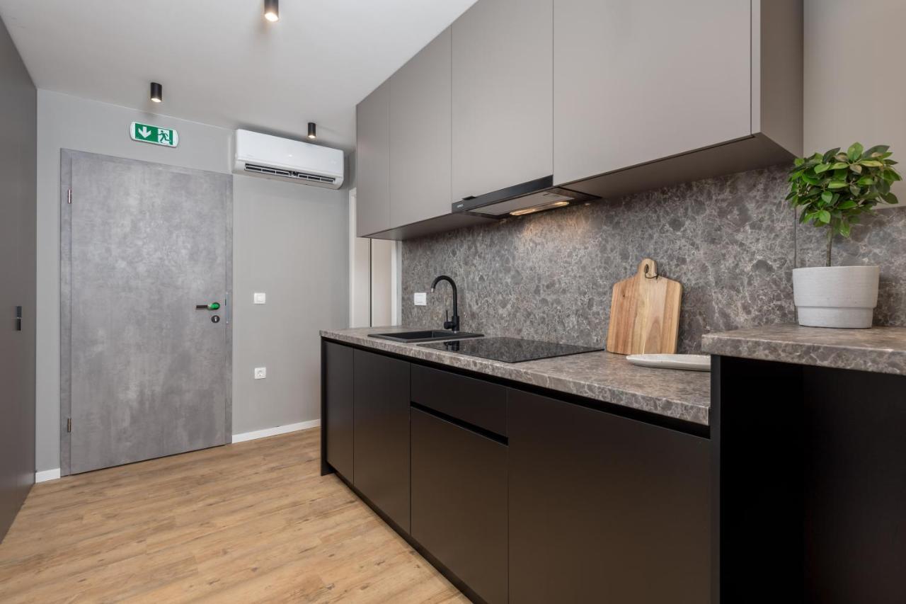 Apartments Penkala 3 Rijeka Exterior foto